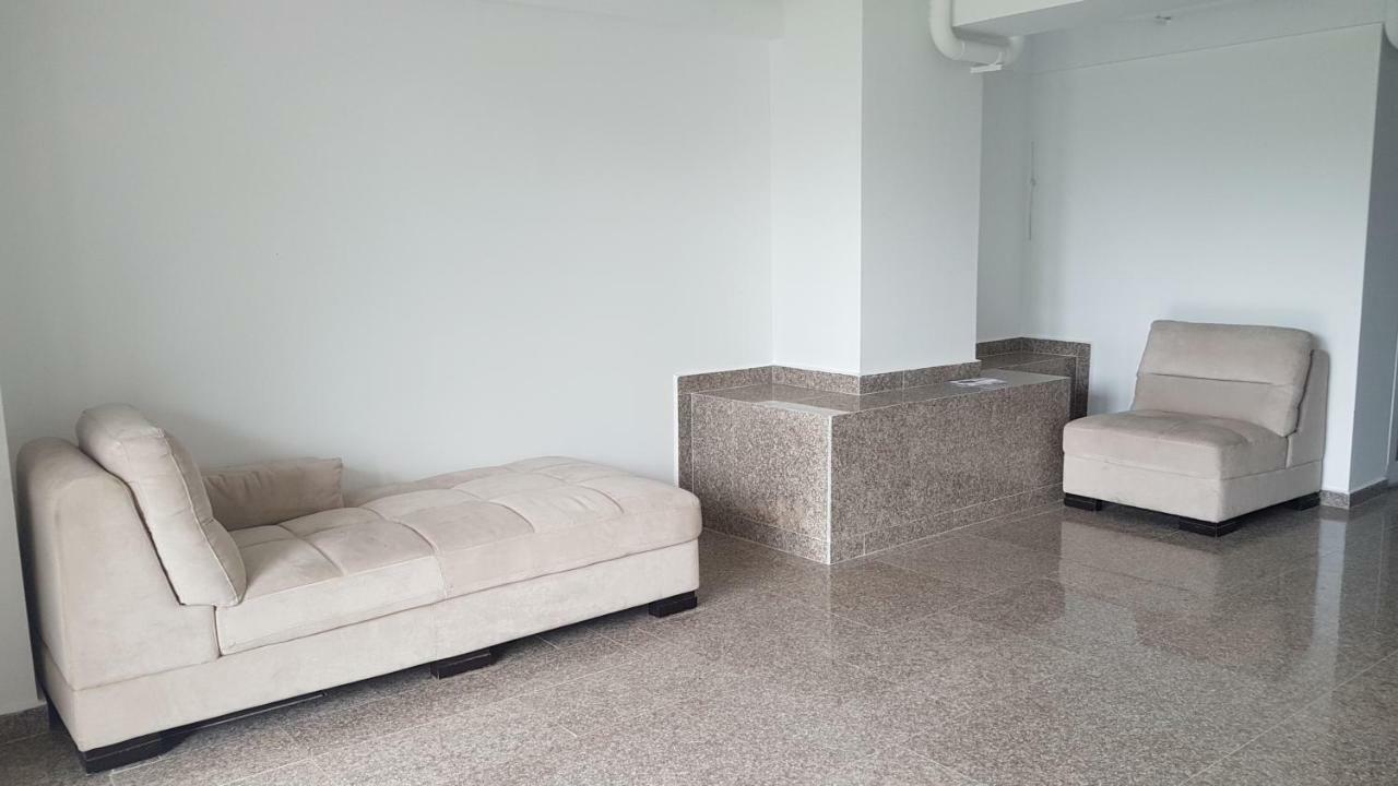Summerhouse Apartments 마마이아 외부 사진